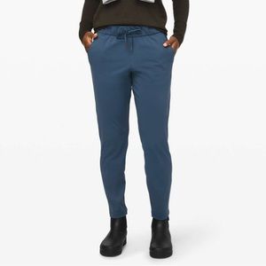 Lululemon On the Fly 7/8 Pant